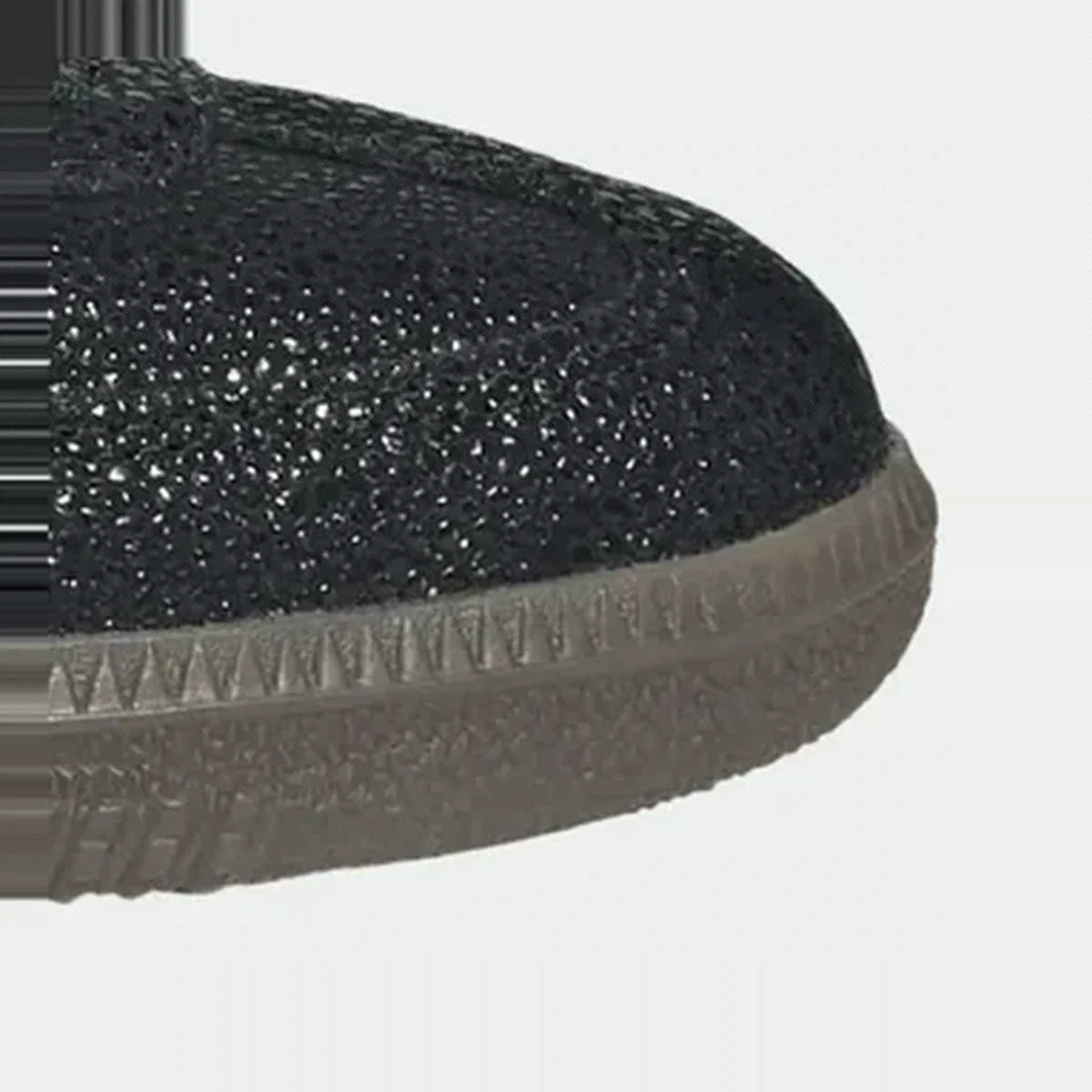 Core Black / Cloud White / Gum 5 Sneakers