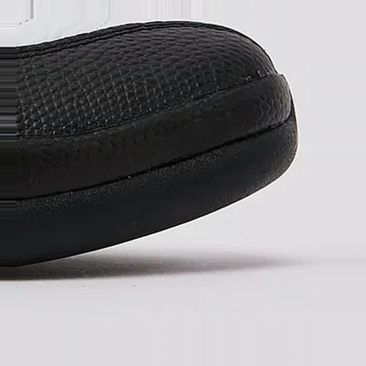 Taxi Sneakers