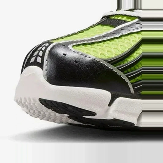 Volt / Metallic Silver Sneakers