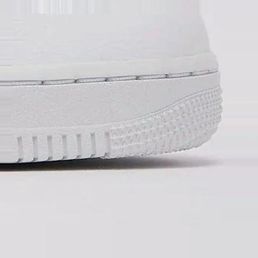 07 LX Sneakers